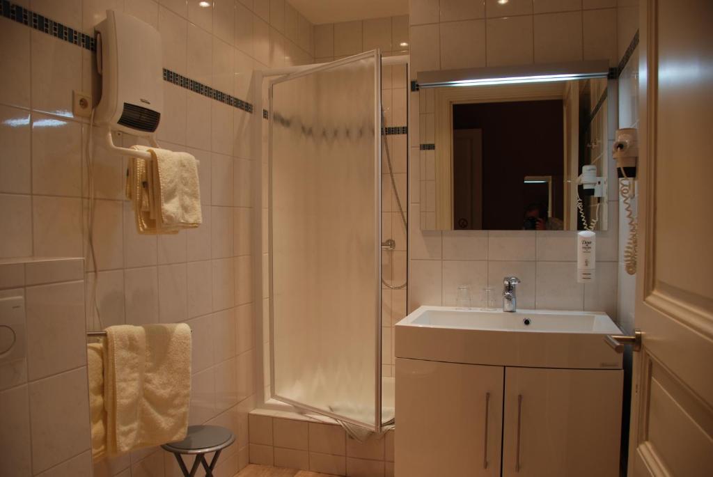 Hostellerie La Maison Ставело Номер фото